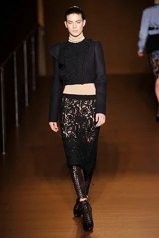 Look 8